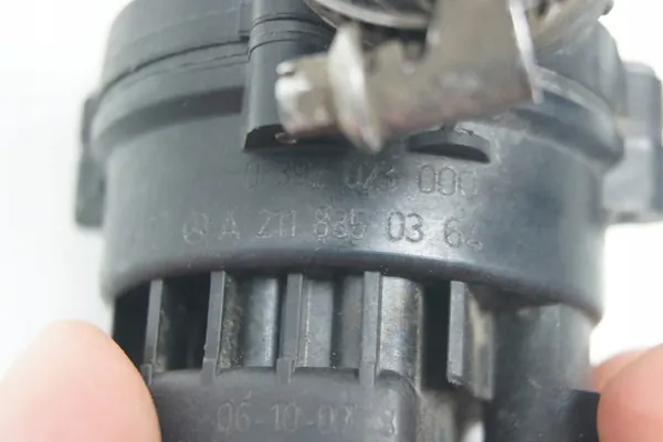 Volkswagen Vattenpump för Crafter OE 2118850364 image 4