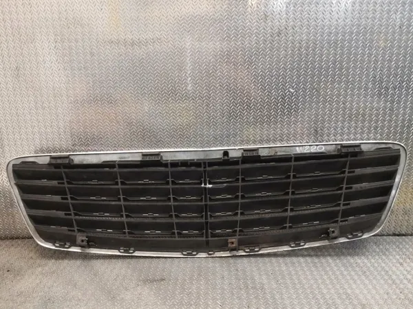 Mercedes-Benz S W220 achterbumper ventilatierooster OEM 2208800383 image 4