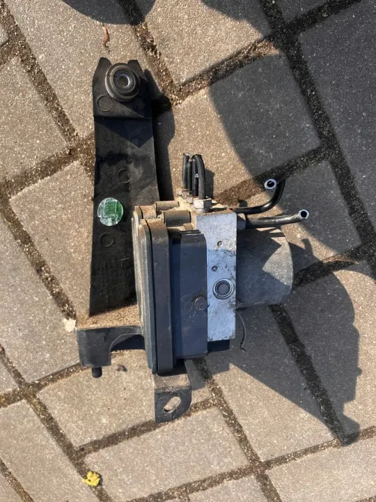 Opel Astra K ABS-pumppu 39087901 - Käytetty OE-osat image 3