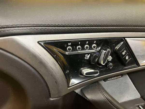 OEM EX53-23712-A Revestimento Porta Dianteira Direita Jaguar image 4
