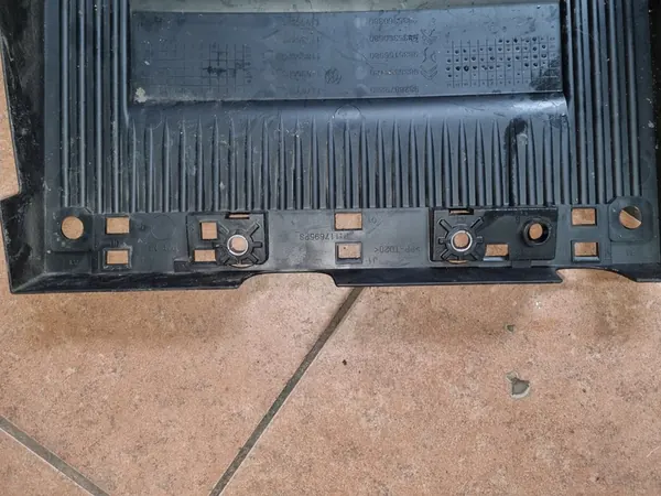 OPEL CORSA-E F Couvercle Moteur image 3