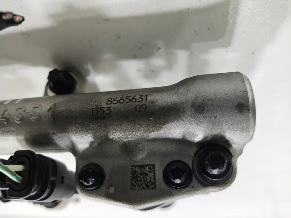 OEM 8665631 Rail d'injection BMW 2 Active Tourer 1.5 Hybride image 5