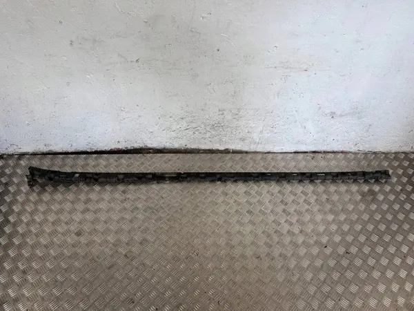 Pare-chocs latéral Tesla Model X OEM 104669000B Côté gauche image 2