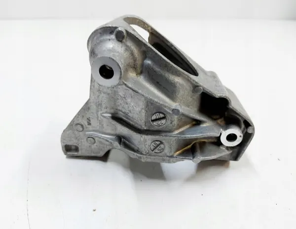 Support de Cardan Volvo OEM 32428049 - Utilisé image 3