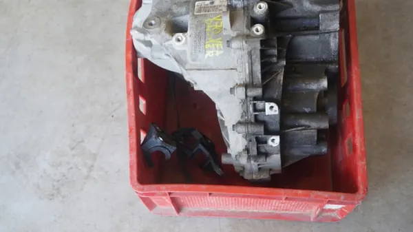 Caja de cambios manual Volvo EU1R-7002-TEF image 3