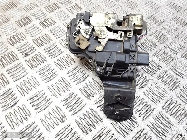 Türschloss rechts vorne VW PASSAT B7 ALLTRACK 3B0837868 image 2