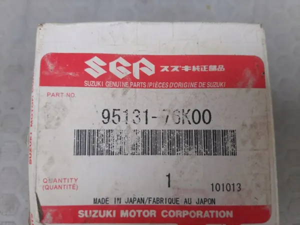 Suzuki OE 95131-76K00 Steuerriemen-Führungsrolle image 4