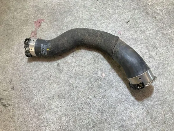Tuyau d'intercooler OEM ZG8001Q1 pour Mercedes-Benz image 2
