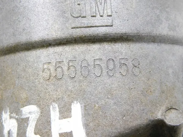 Oljefilterbas Opel Insignia 2.0 CDTI Astra J Zafira C SX4 image 5