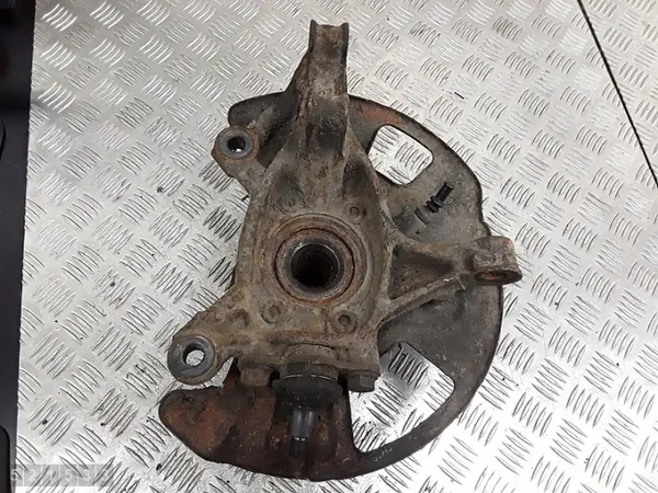 Conjunto de rodamiento de rueda VW OEM AM-521533 Usado image 3