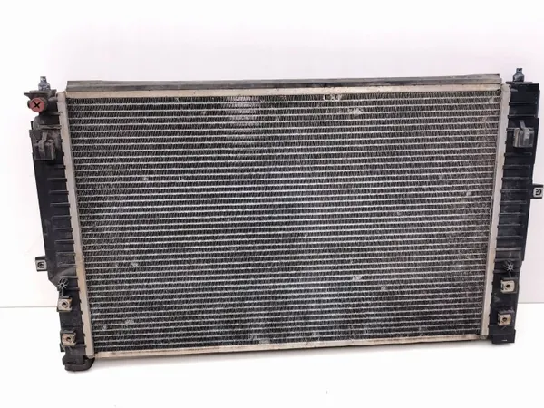 Radiateur d'eau Audi A4 B5 OEM AMD212633 - Occasion image 9