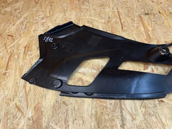 OEM 7349604 Gurtabdeckung vorne rechts BMW 5 G30 G31 image 7
