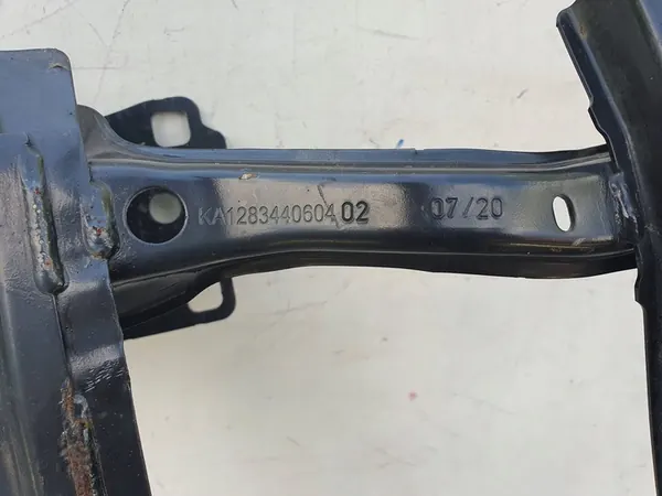 AUDI Q2 Etupuskuri 81A807109D 16-23 image 7