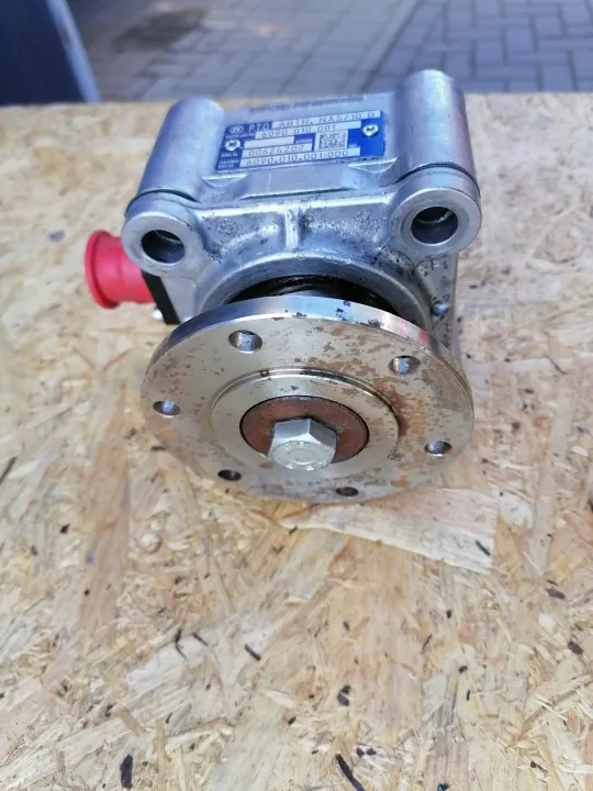 Adaptador PTO usado OEM 6090010001 para camiones MAN image 3