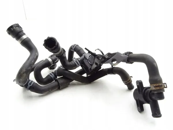 Vesipumpun Putki OEM 06H121601M Audi A4 B8 1.8 TFSI:lle image 3
