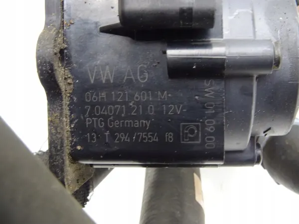 Vesipumpun Putki OEM 06H121601M Audi A4 B8 1.8 TFSI:lle image 6
