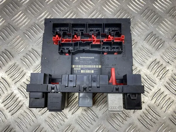 Módulo conforto OEM 3C0937049AE para Skoda Octavia II image 2