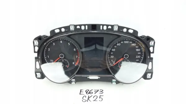 Instrumentpanel VW Golf Sportsvan 2013 OEM 517920740D image 2