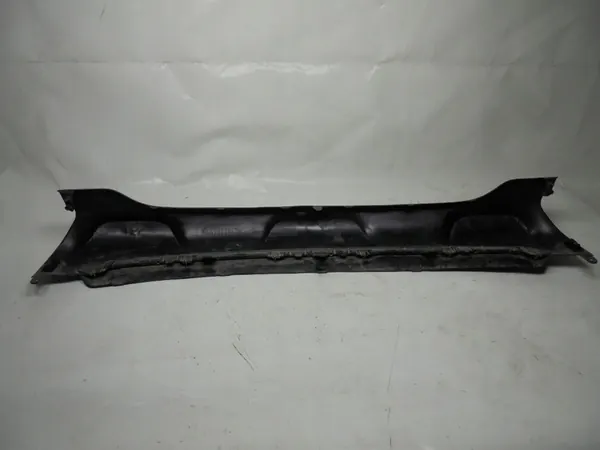 Framstötfångartrim Renault Captur image 3