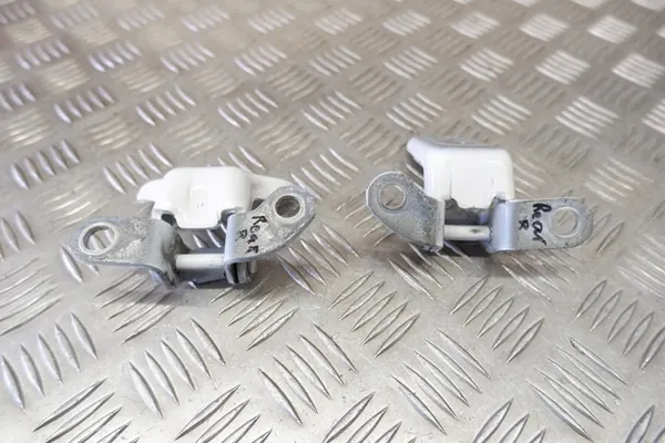 Conjunto de dobradiças traseiras direitas TOYOTA PRIUS (_W5_) 6875020122 image 4