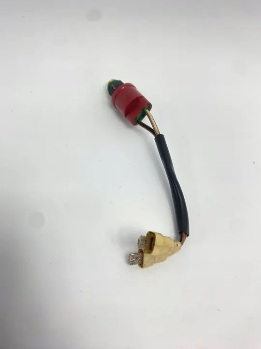 Klimatryckbrytare Mercedes W124 0048206810 image 3