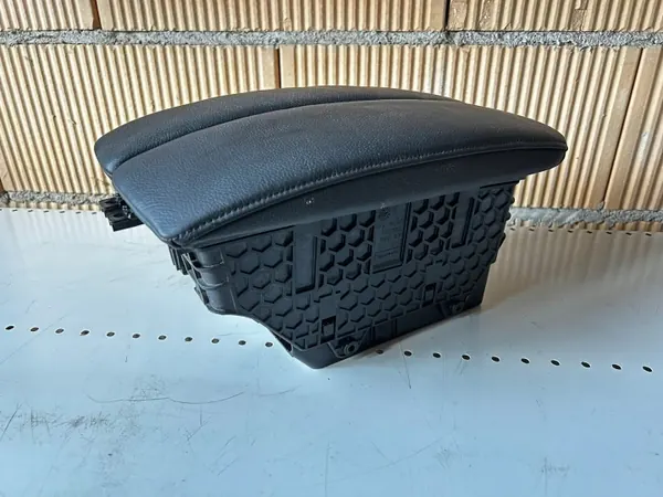 Mittelkonsole Armauflage OEM 0111258 für BMW X5 E70/X6 E71 image 2