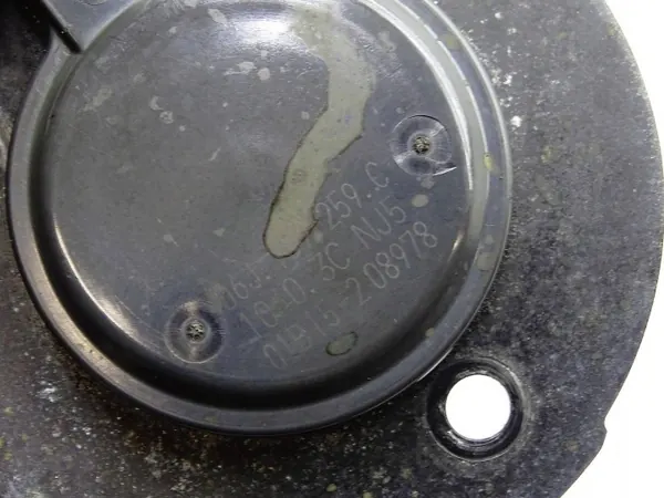 Nokkenassensor OEM 06J157259C voor VW Golf 8 GTI image 3