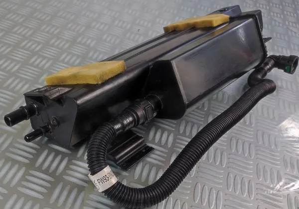 FW939E857AC Kraftstoffdampf-Kohlefilter Jaguar XJ X351 image 8