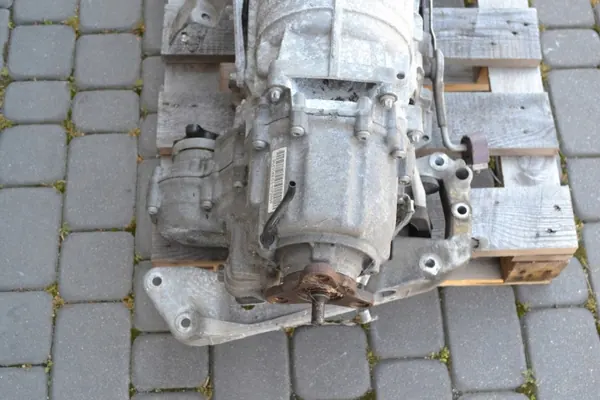 BMW F20 F30 F10 Differentieel Versnellingsbak ATC35L 8643149 image 3