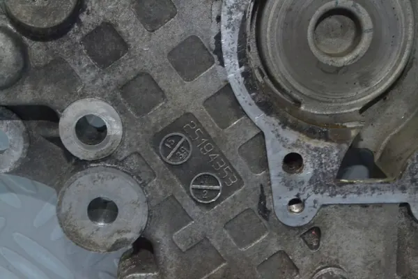 Pompe à huile OEM 25194353 pour Opel 1.4 Turbo image 5