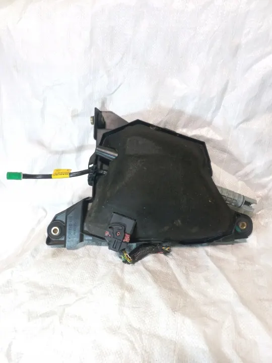 Sähköinen käsijarru OEM 9684898480 Citroenille image 2