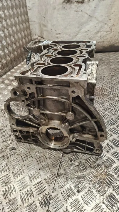 BMW Moottorilohko OEM 7506329 E46 1.8 N42B18AB image 10