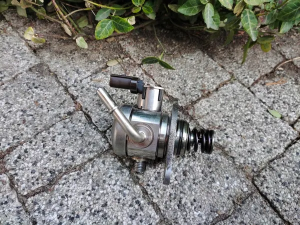 Pompe injection OEM hgrhuhvddk0 pour Ford Escape image 3