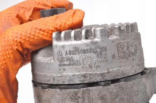 VATTENPUMP MERCEDES GLC X253 4.0 AMG A0005005500 image 4