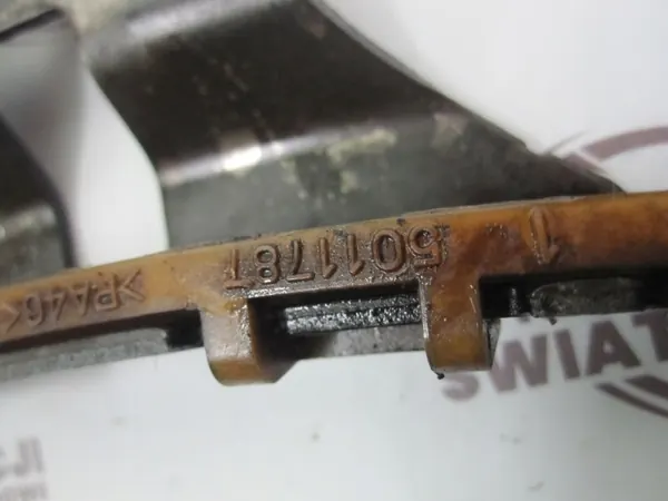 Guide de chaîne Mazda 6 CX-7 2.2 MZR-CD OEM 5011796 image 9