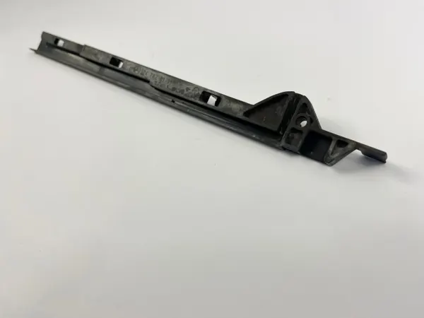 Guide de toit ouvrant gauche OEM 1247820131 Mercedes image 3
