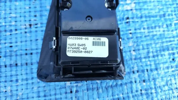 Raamschakelaar paneelset BMW E63 UK image 3