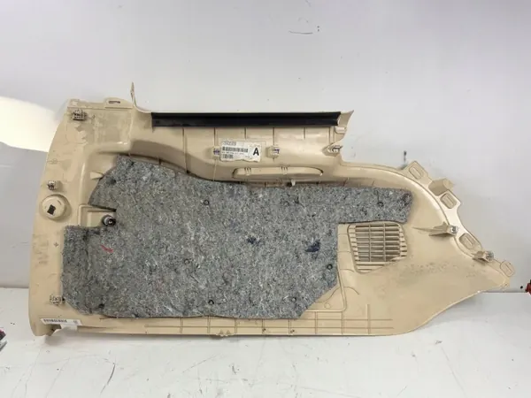 OEM 11GM305A Moldura Maletero Derecho Cadillac Escalade image 6