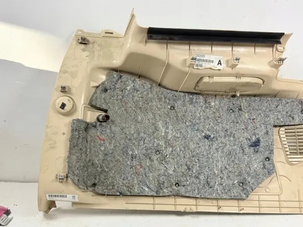 OEM 11GM305A Moldura Maletero Derecho Cadillac Escalade image 7