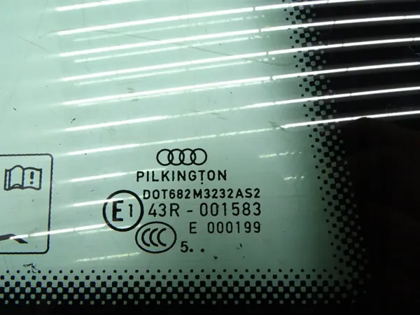 OEM 001583 Höger sidoruta för Audi A3 8V image 3