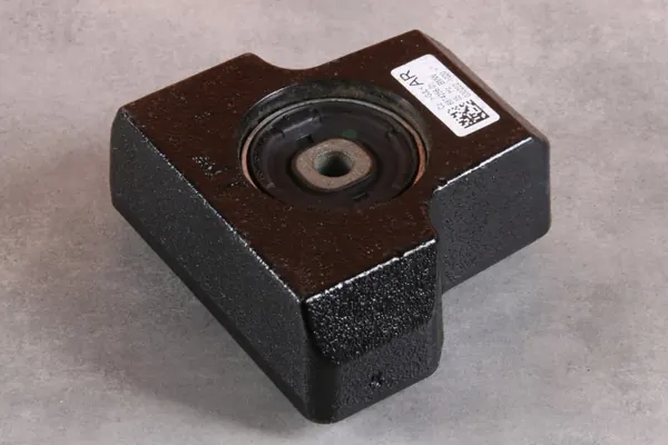 BMW Taka-akselin differentiaalin värinävaimennin OEM 6874256 image 3
