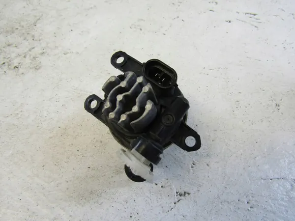 Halógeno LED Ford Focus Kuga Esquerdo image 5