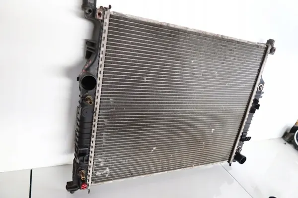 Mercedes vattenkylare OEM 2515000804 för W251/W164 image 3