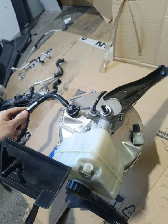 Servo de frein d'occasion OEM 312313122323232 image 3