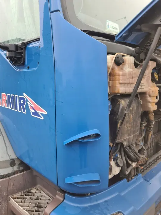 OEM NAROŻNIK POLIK OWIEWKA PRAWY VOLVO FL EURO 5 image 2
