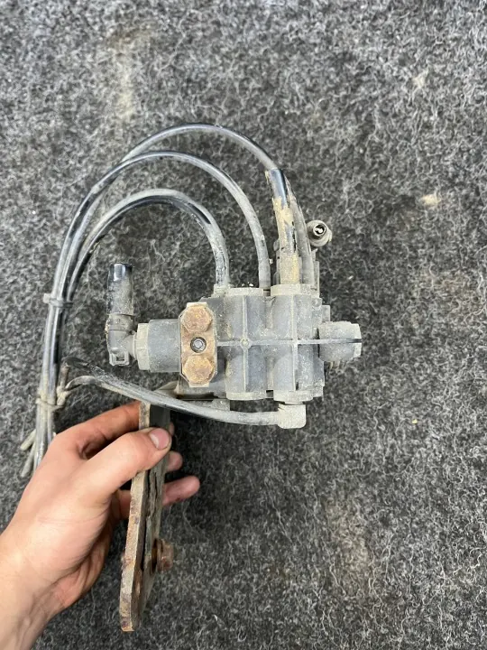 Magnetventil MAN TGA 18.440 OEM 81521606117 image 3