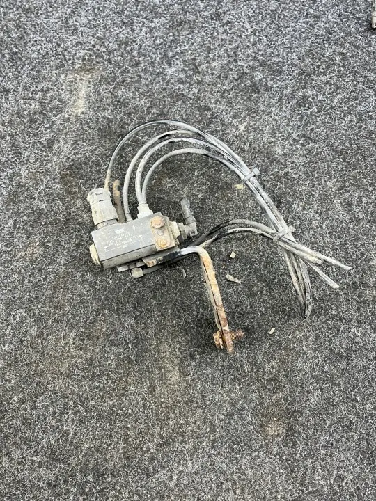 Magnetventil MAN TGA 18.440 OEM 81521606117 image 5