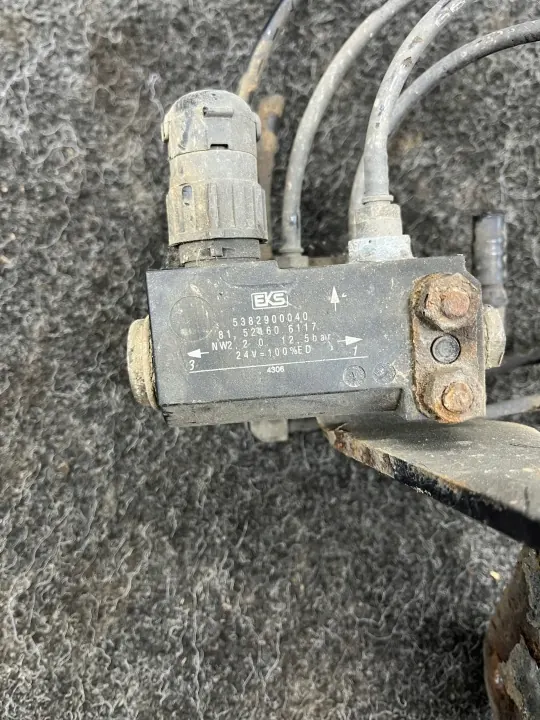 Magnetventil MAN TGA 18.440 OEM 81521606117 image 6