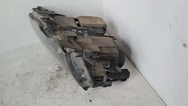 Farol Direito BMW E46 Pré-Facelift Xenon 6902760 image 5