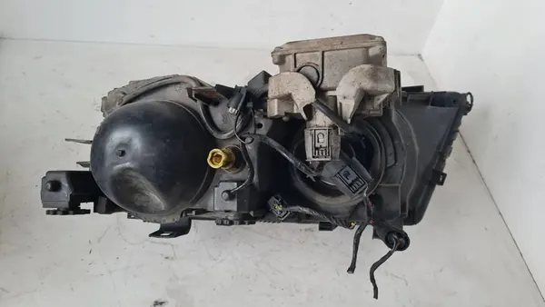 Farol Direito BMW E46 Pré-Facelift Xenon 6902760 image 8